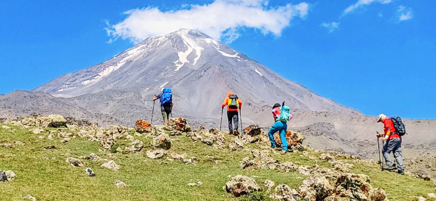 ararat mountain turkey trekking climbing adventure-Climbing Ararat's Hidden Paths